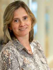 Profielfoto van auteur drs. Antine Krijger