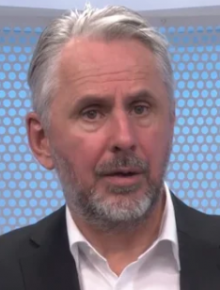 Auteur dr. A.M Profielfoto van auteur dr. A.M. van Heusden MD, PhD