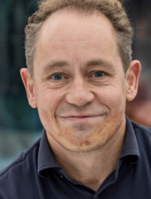 Profielfoto van auteur dr. Luc Derijks