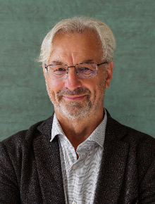 Profielfoto van auteur drs. Peter Felen
